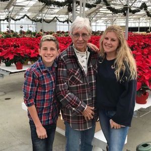 Meet your Posher, Caitlin